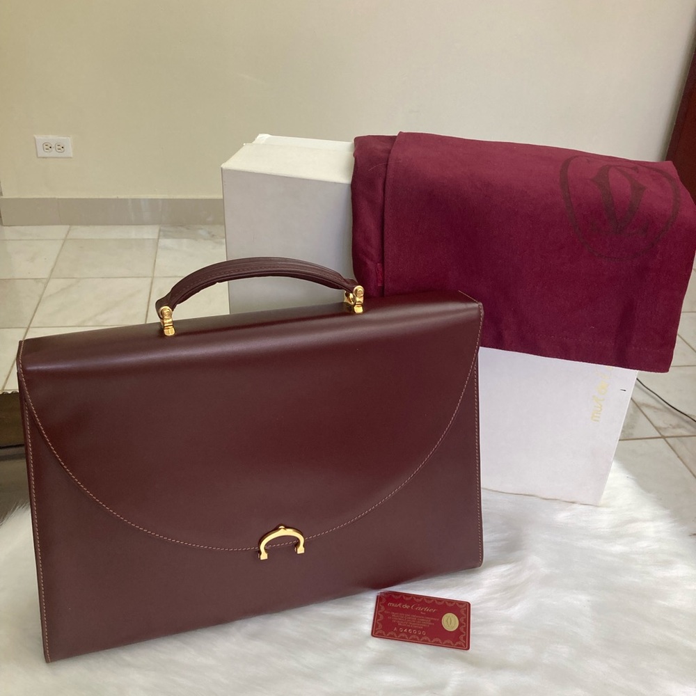 Authentic Cartier Excellent Condition